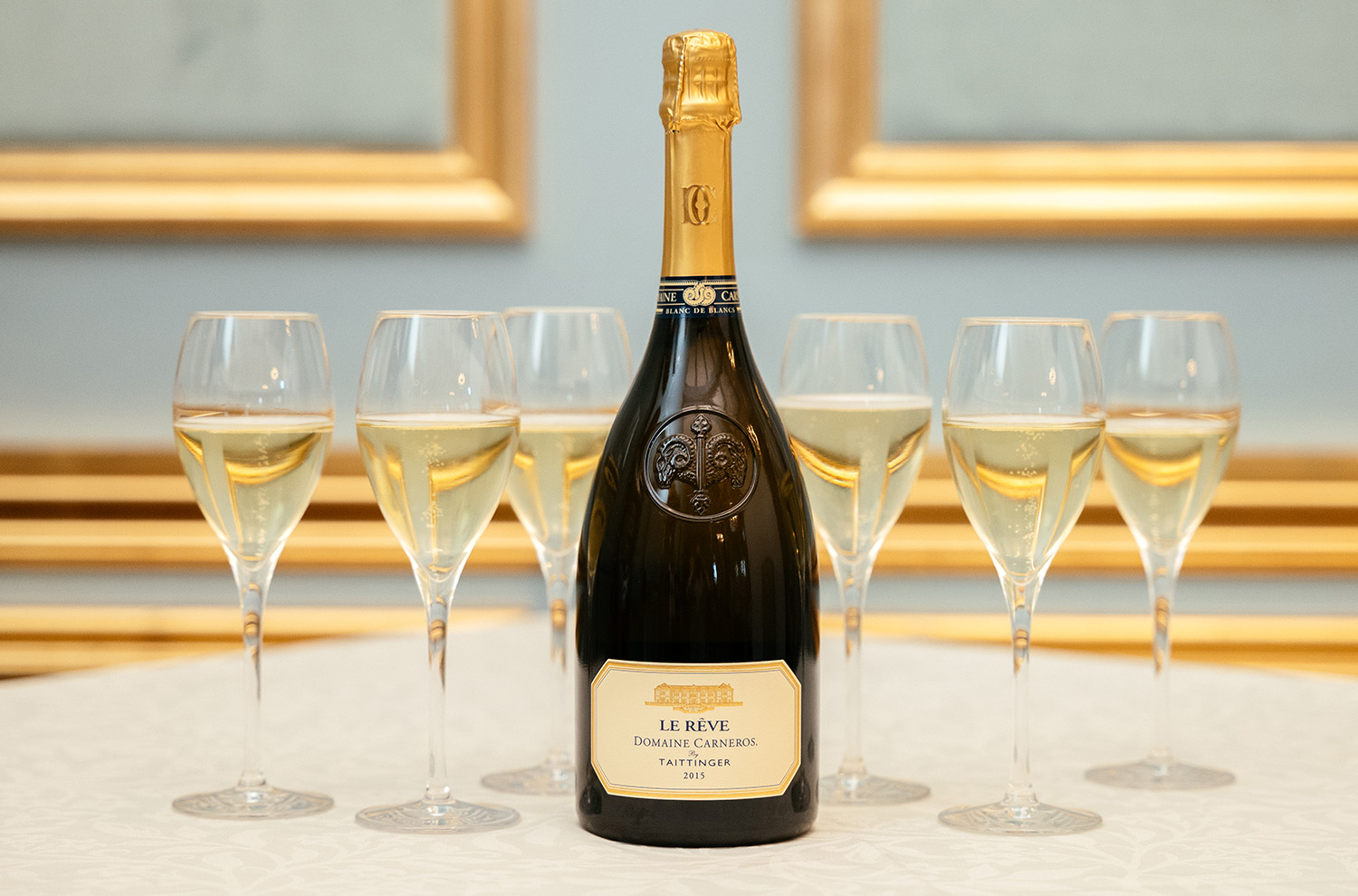 A sparkling party by Domaine Carneros